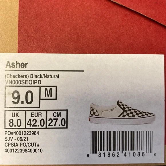 Men’s 9 black and white checkered Vans. - Picture 11 of 11